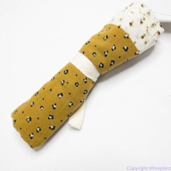 Madewell Mustard and White Scarf - Picture 14 of 14